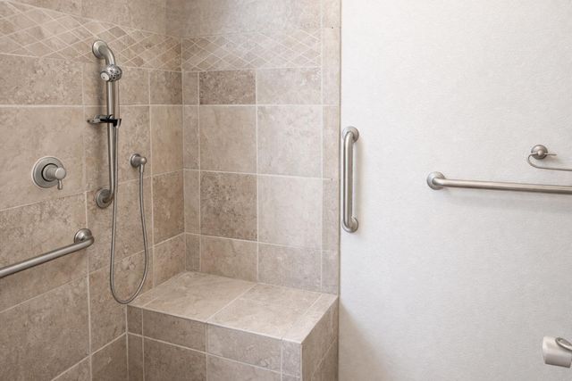 1 Pinache Ct, Sacramento, CA 95838