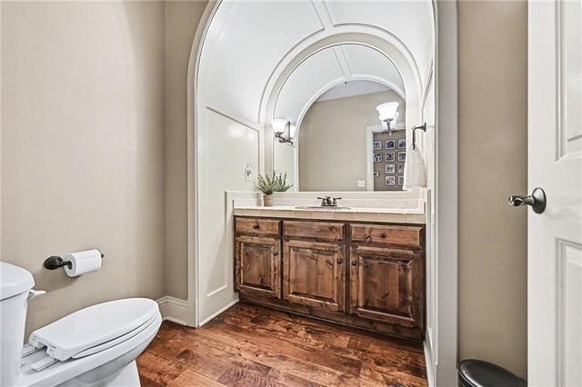 15321 N Bales Road, Smithville, MO 64089