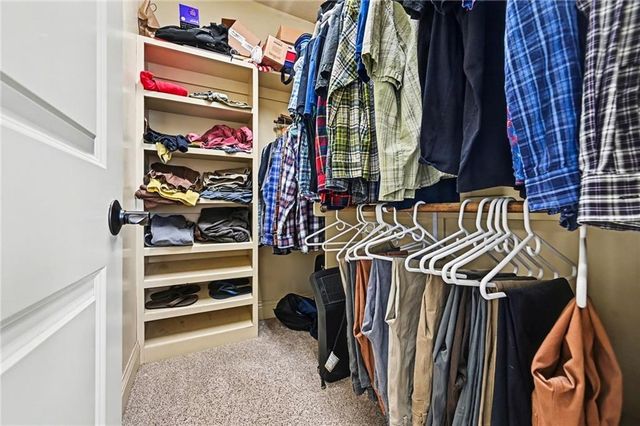 15321 N Bales Road, Smithville, MO 64089