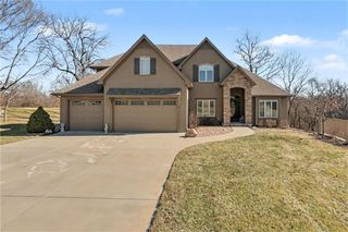15321 N Bales Road, Smithville, MO 64089