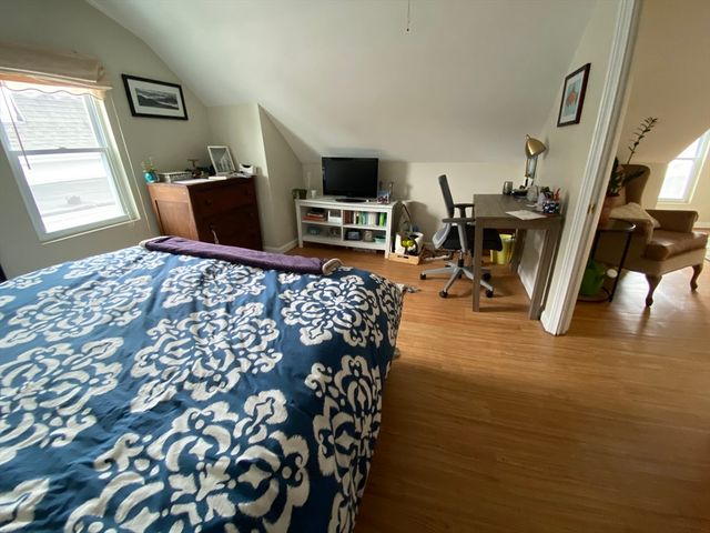 91 5th 2, Cambridge, MA 02141