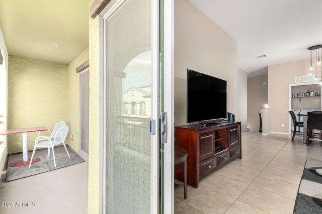 2725 E MINE CREEK Road 2186, Phoenix, AZ 85024