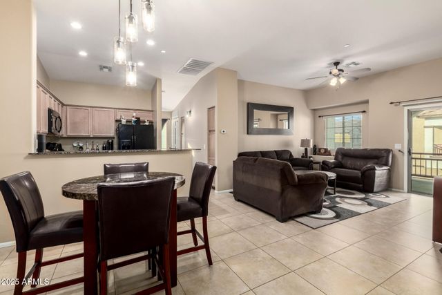 2725 E MINE CREEK Road 2186, Phoenix, AZ 85024