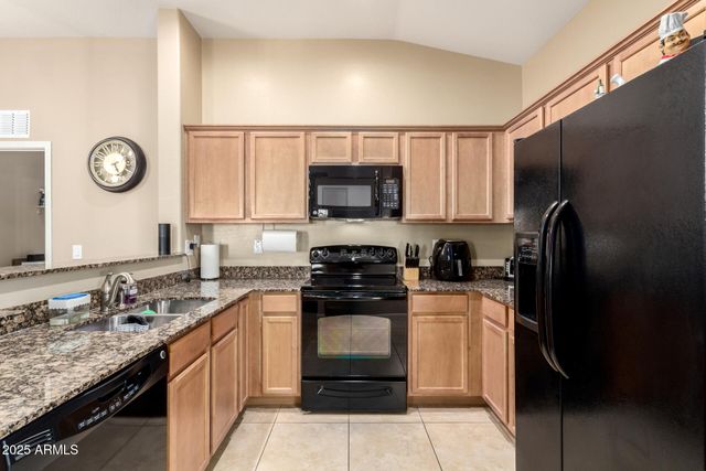 2725 E MINE CREEK Road 2186, Phoenix, AZ 85024