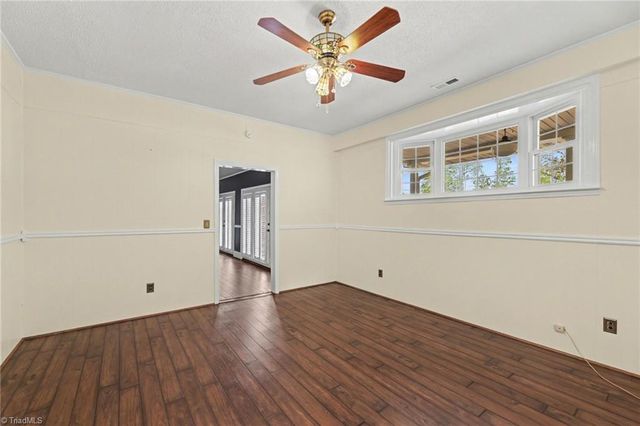 1362 US Highway 311 N, Walnut Cove, NC 27052