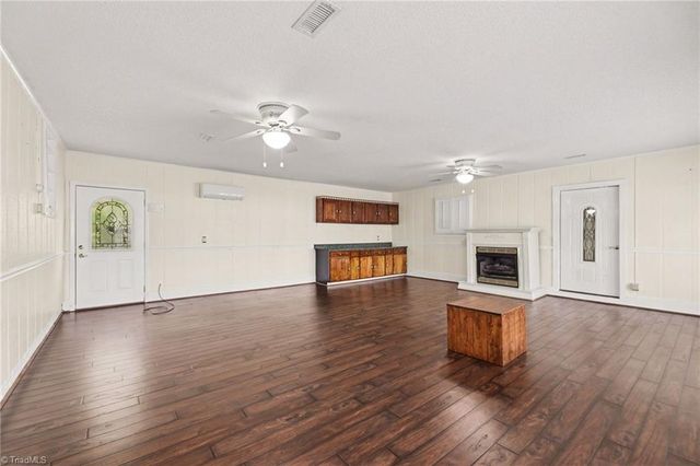 1362 US Highway 311 N, Walnut Cove, NC 27052