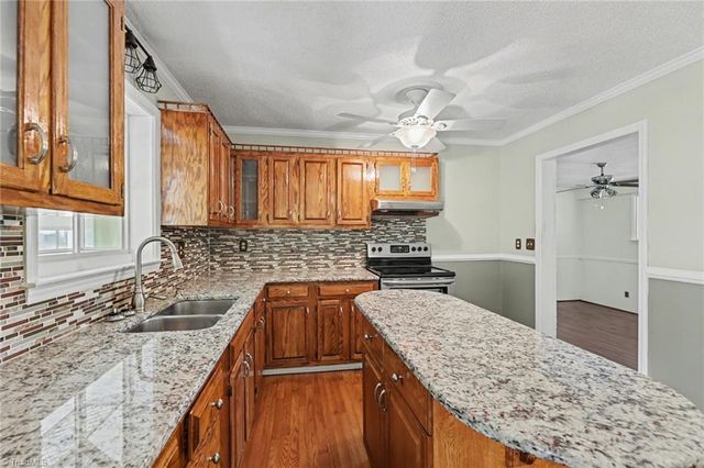 1362 US Highway 311 N, Walnut Cove, NC 27052