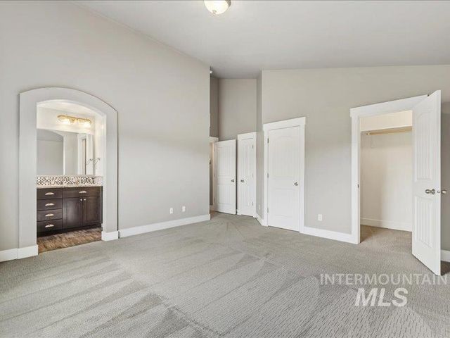 5821 W Quintale, Meridian, ID 83646