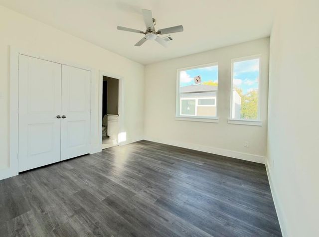 6715 Saint Augustine Street, Houston, TX 77021