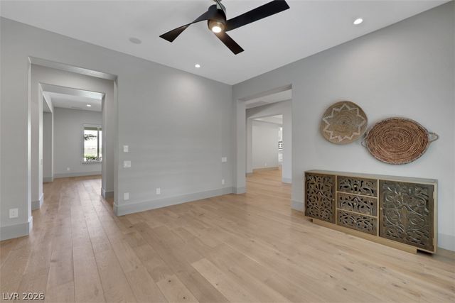 2172 Pont National Drive, Henderson, NV 89044