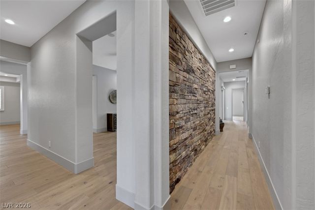 2172 Pont National Drive, Henderson, NV 89044