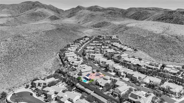 2172 Pont National Drive, Henderson, NV 89044