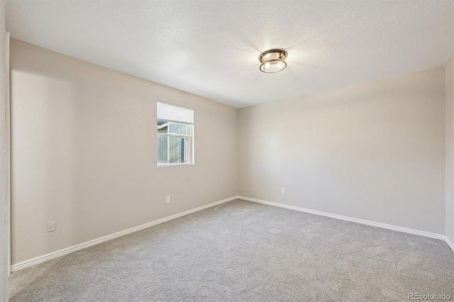 840 Kingston Street, Aurora, CO 80010