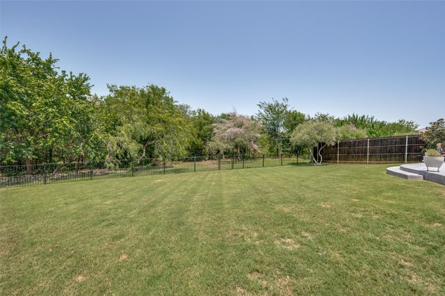 11525 Sadie Street, Frisco, TX 75036