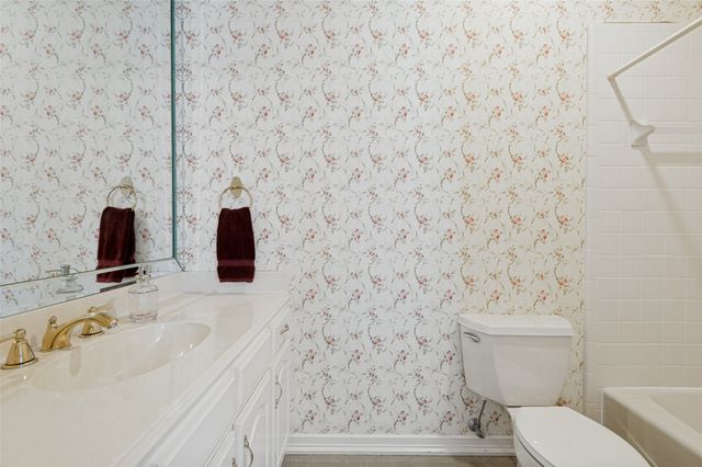 1608 Crockett Circle, Irving, TX 75038