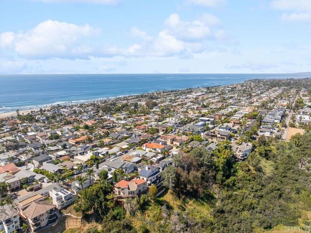 359 Dublin Drive, Cardiff By The Sea, CA 92007