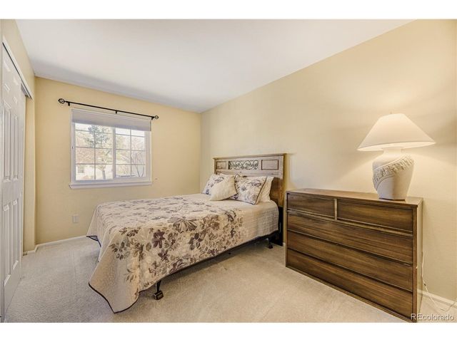 2824 S Heather Gardens Way B, Aurora, CO 80014