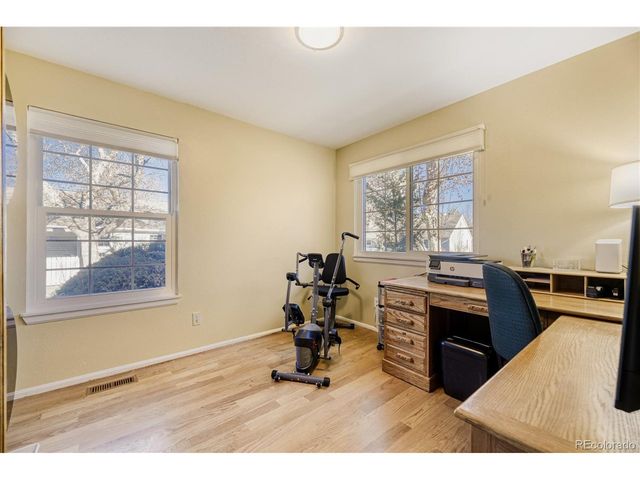 2824 S Heather Gardens Way B, Aurora, CO 80014