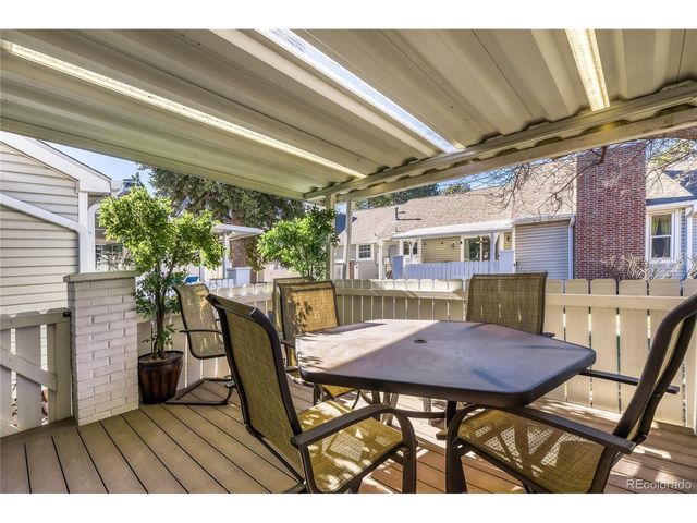 2824 S Heather Gardens Way B, Aurora, CO 80014