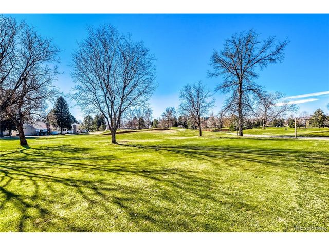 2824 S Heather Gardens Way B, Aurora, CO 80014