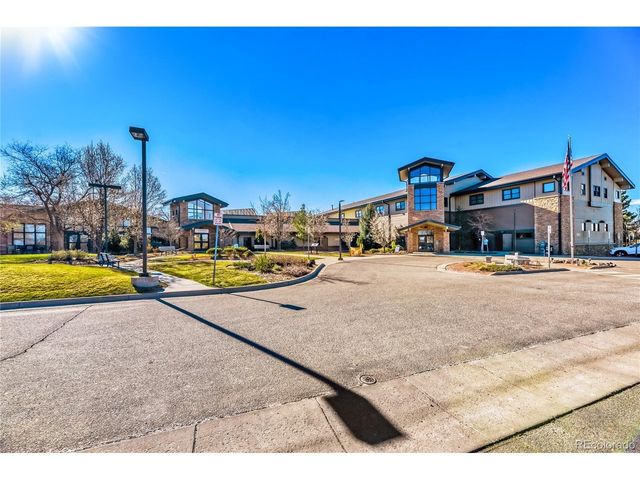 2824 S Heather Gardens Way B, Aurora, CO 80014