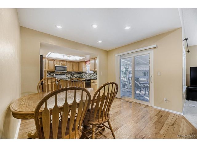 2824 S Heather Gardens Way B, Aurora, CO 80014