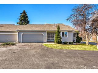 2824 S Heather Gardens Way B, Aurora, CO 80014