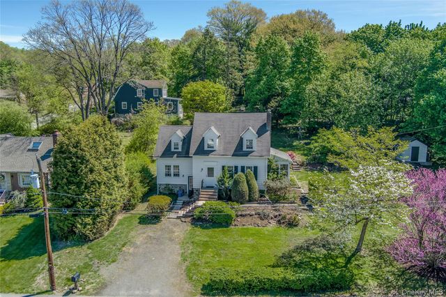 16 Sunset View Drive, West Nyack, NY 10994