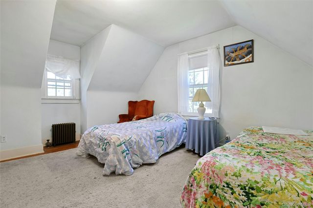 16 Sunset View Drive, West Nyack, NY 10994