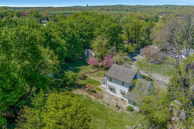 16 Sunset View Drive, West Nyack, NY 10994