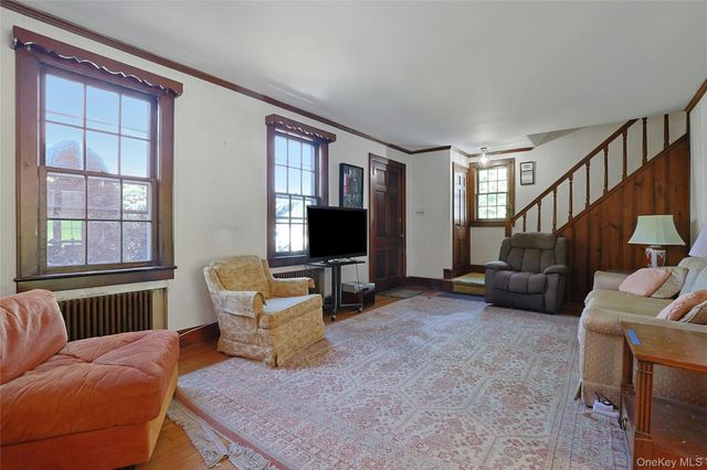 16 Sunset View Drive, West Nyack, NY 10994