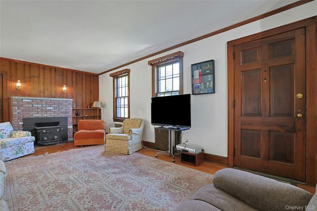 16 Sunset View Drive, West Nyack, NY 10994