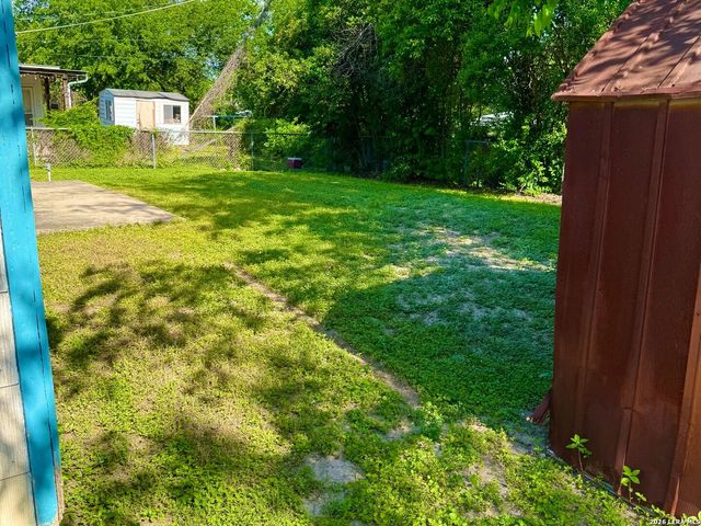 2423 Spicewood, San Antonio, TX 78213