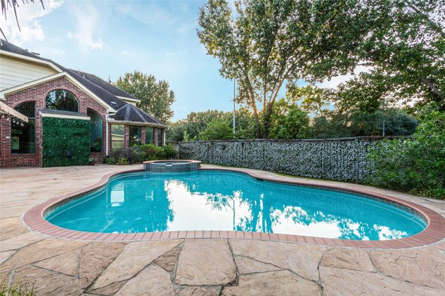 5303 Green Cove Bend Lane, Houston, TX 77041