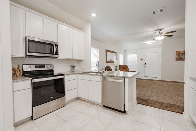 105 Mojave Way, Red Oak, TX 75154