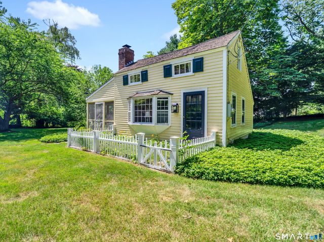 170 Old Post Road, Old Saybrook, CT 06475