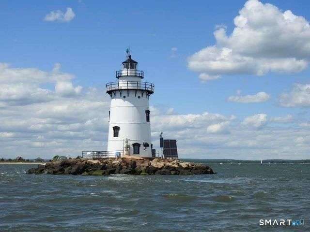 170 Old Post Road, Old Saybrook, CT 06475