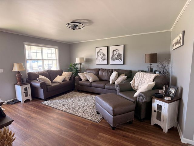 1393 N 4th Avenue, Piggott, AR 72454