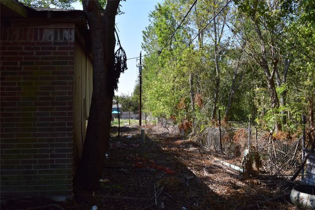 7223 Libby Lane, Pearland, TX 77584