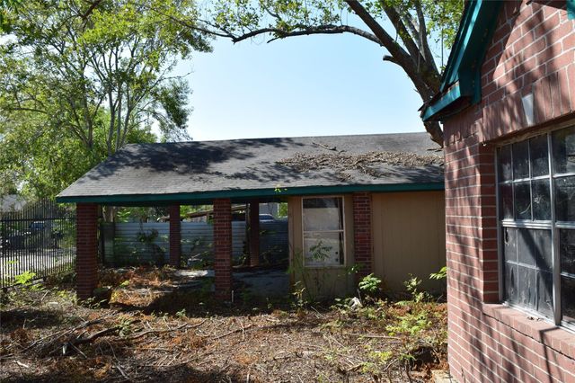 7223 Libby Lane, Pearland, TX 77584