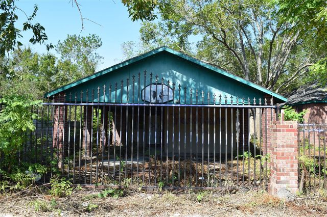 7223 Libby Lane, Pearland, TX 77584