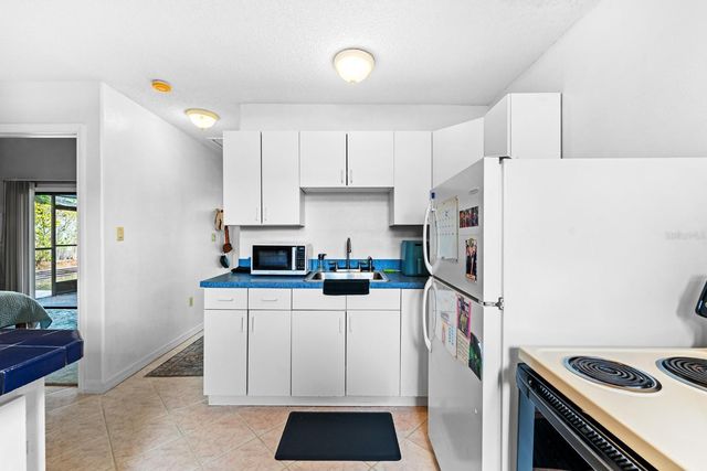 625 FAYETTE DRIVE S, Safety Harbor, FL 34695