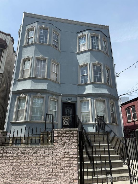 2309 John F Kennedy Avenue 1L, Jersey City, NJ 07304