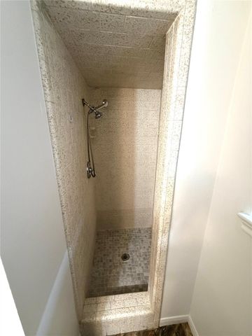 10618 Wolbrook Street, Houston, TX 77016