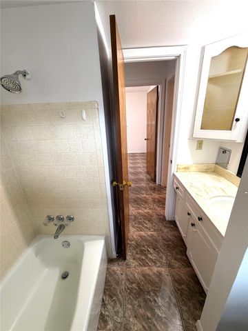 10618 Wolbrook Street, Houston, TX 77016