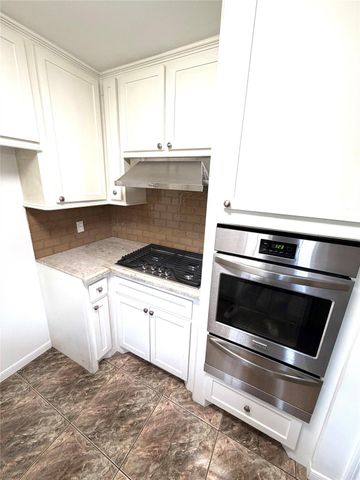 10618 Wolbrook Street, Houston, TX 77016