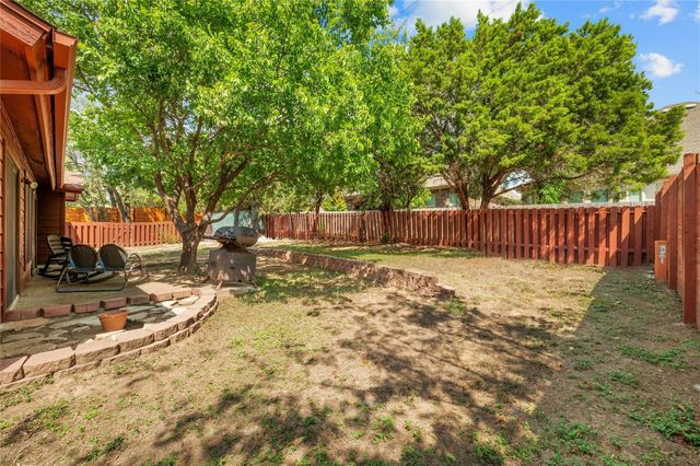 104 CAREFREE CIR, Lakeway, TX 78734