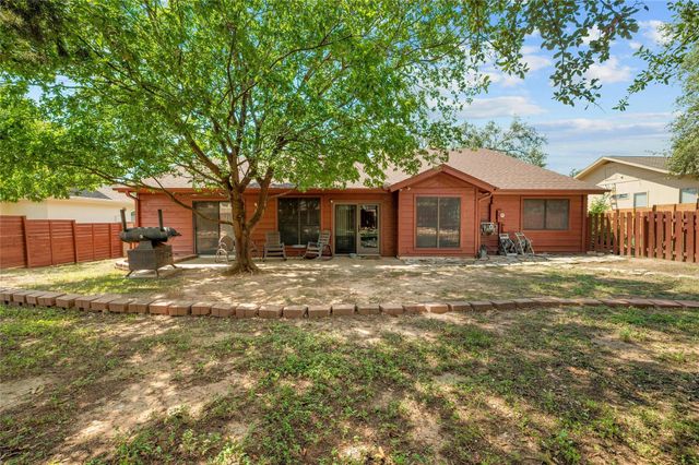104 CAREFREE CIR, Lakeway, TX 78734