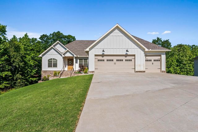 672 Feldspar Drive, Sherwood, AR 72120