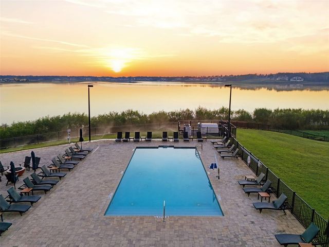 16300 COUNTY ROAD 455 615, Montverde, FL 34756